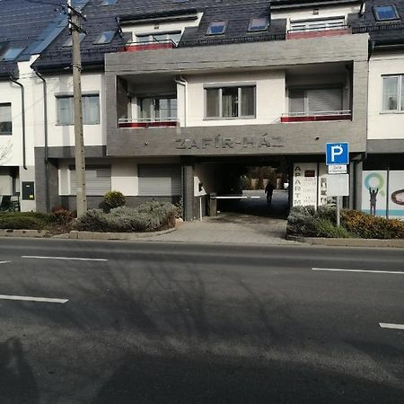 Zafirgyoengy Apartmanok Sárvár Εξωτερικό φωτογραφία
